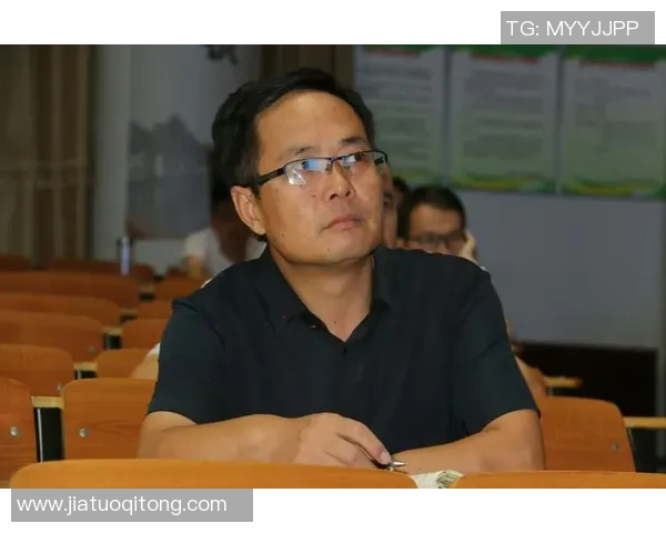 RNG的荣耀之路：从新秀到王者的成长与蜕变纪实