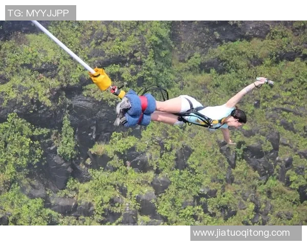 广州攀岩队的力量与激情:探索攀岩运动的魅力与团队精神 广州攀岩队的力量与激情:探索攀岩运动的魅力与团队精神